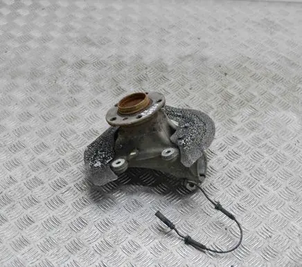 BMW 3 F30 F35 F31 Front wheel hub 6861135