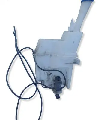 Hyundai Tucson TL Windshield washer fluid reservoir/tank 98610D7000