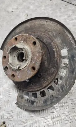 Audi Q7 4L Rear wheel hub