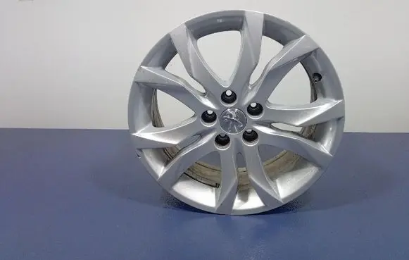 Peugeot 508 RXH R18 alloy rim 9671401480