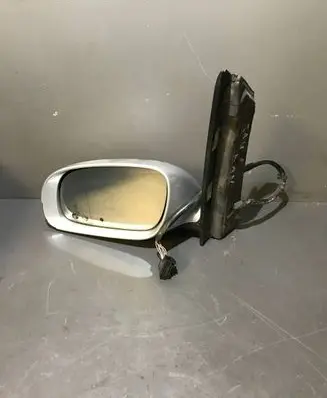 Volkswagen Touran I Front door electric wing mirror 073015