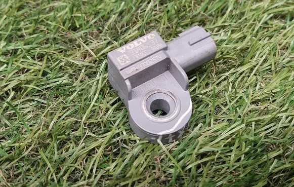 Volvo V40 Airbag deployment crash/impact sensor 31406537
