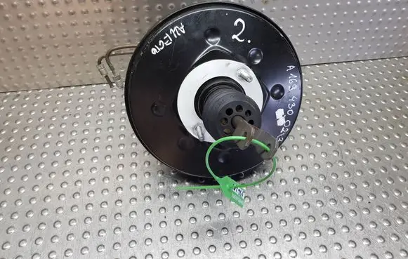 Mercedes-Benz A W169 Brake booster S26370945 A1694300230