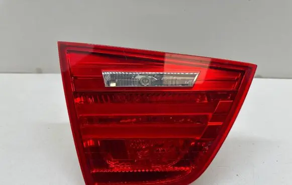 BMW 3 E90 E91 Tailgate rear/tail lights 7289433