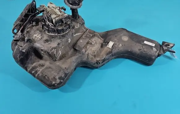 Seat Alhambra (Mk2) AdBlue liquid reservoir 7N0131877H IMPRK1395227