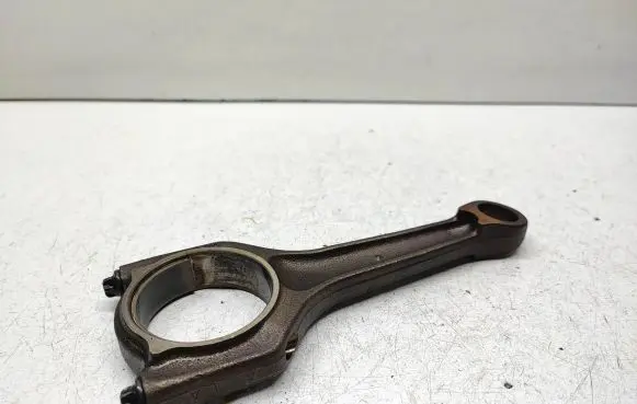 BMW 3 E92 E93 Connecting rod/conrod 543