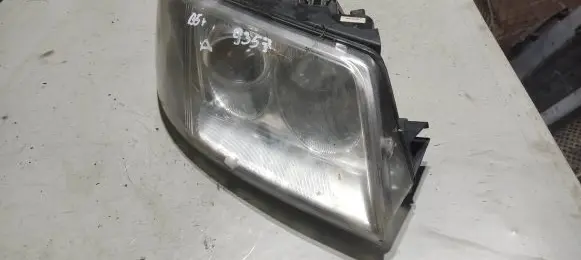 Volkswagen PASSAT B5.5 Headlight/headlamp