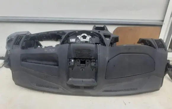 Ford Transit Dashboard BK31V018W19 BK31V04305