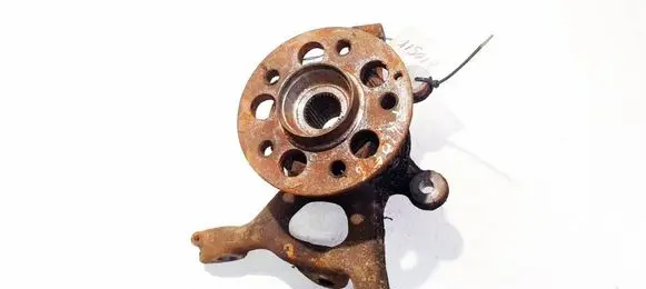 Mercedes-Benz E W212 Front wheel hub