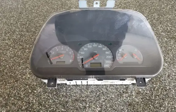 Volvo S40, V40 Speedometer (instrument cluster) 30862230 30858334