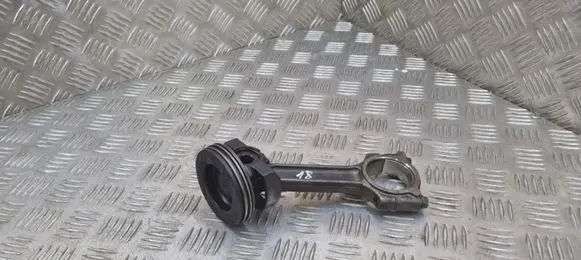 Renault Kadjar Piston with connecting rod 76MT1