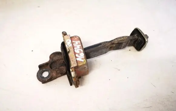 Skoda Fabia Mk1 (6Y) Rear door check strap stopper