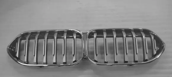 BMW 2 F44 Front bumper upper radiator grill 13725810