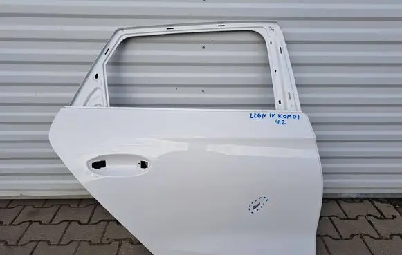 Rear door