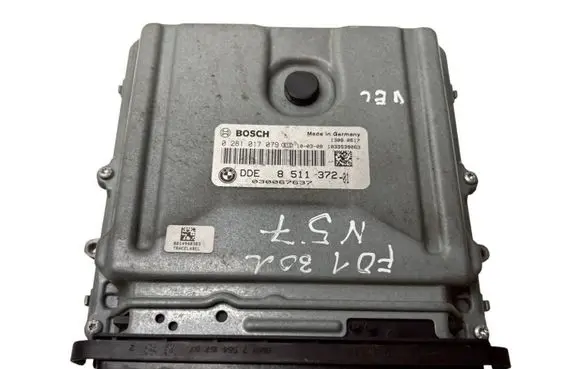 BMW 7 F01 F02 F03 F04 Engine control unit/module 8511372 0281017079
