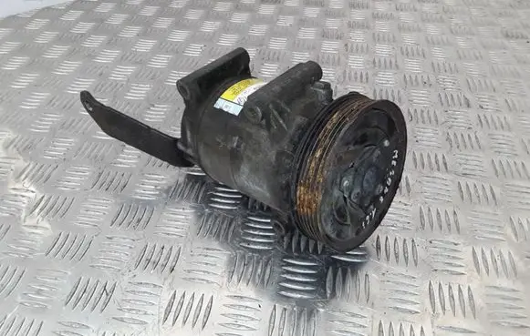 Renault Megane II Air conditioning (A/C) compressor (pump) 8200316164 01140017 6561318