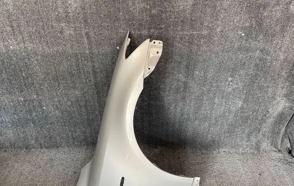 Lexus IS 220D-250-350 Fender