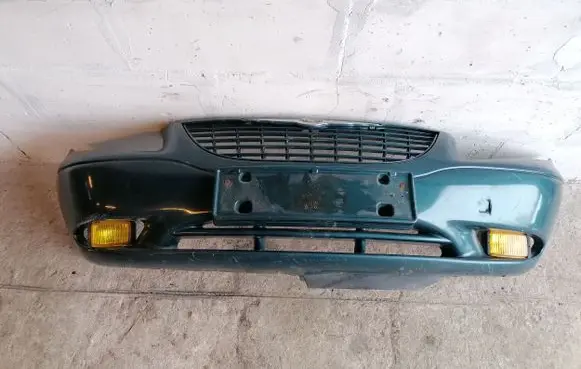 Chrysler Voyager Front bumper