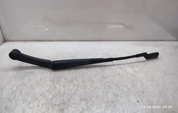 Hyundai ix 55 Front wiper blade arm