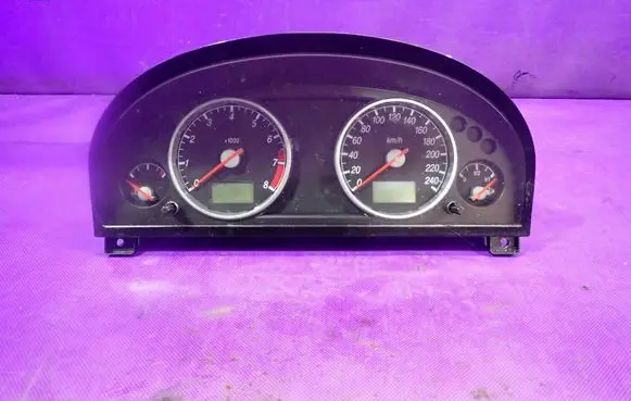 Ford Mondeo Mk III Speedometer (instrument cluster) 1S7F10849DJ
