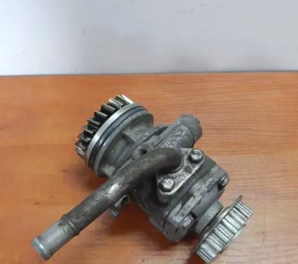 Volkswagen Transporter - Caravelle T5 Power steering pump 7H0422153G