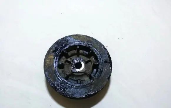 Renault Laguna I Crankshaft pulley