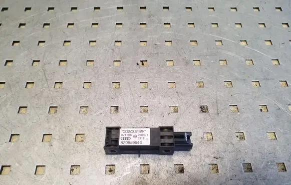 Audi A2 Airbag deployment crash/impact sensor 8Z0959643