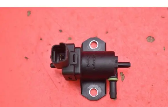Peugeot 508 RXH Vacuum valve 9688124580