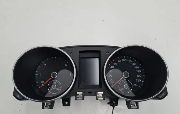 Volkswagen Golf VI Speedometer (instrument cluster) 5K0920871A
