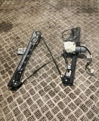 Mercedes-Benz E W211 Front door window regulator with motor A2117200246 2117200246