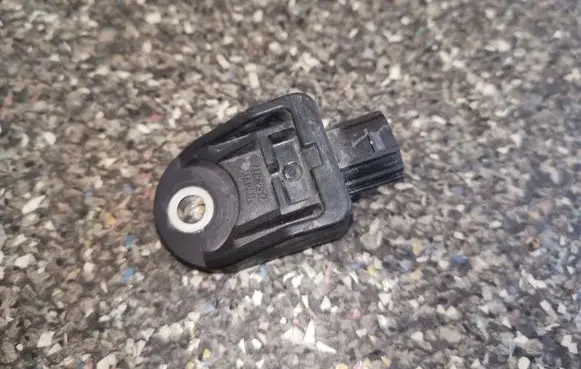Toyota RAV 4 (XA30) Airbag deployment crash/impact sensor 8917342080