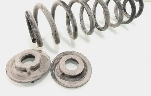 Skoda Octavia Mk2 (1Z) Rear coil spring
