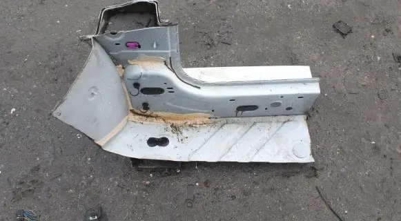Renault Express Front piece kit 33333