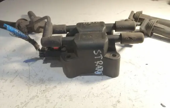 Chrysler Neon I High voltage ignition coil 05269670