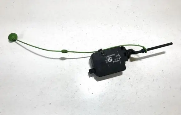 BMW 5 E34 Central locking motor 51268355056 51.26-8355056