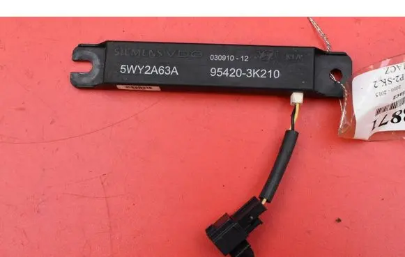 Hyundai ix20 Sound amplifier 954203K210