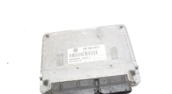 Volkswagen Polo Engine control unit/module 03E906033R