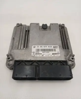 Opel Insignia A Engine control unit/module 55577619 55575349 0281017453