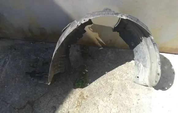 Mazda 3 I Front wheel arch liner splash guards