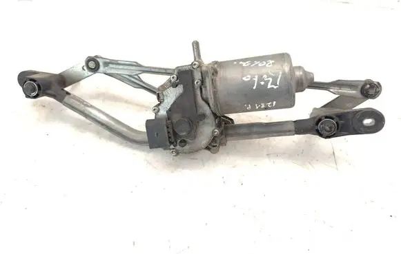 Alfa Romeo Mito Front wiper linkage and motor W0009106 C551