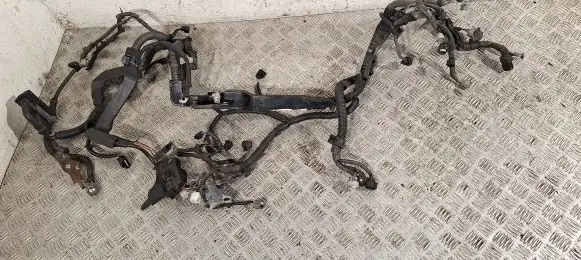 Toyota Auris 150 Engine installation wiring loom 8212102J20 8261502110