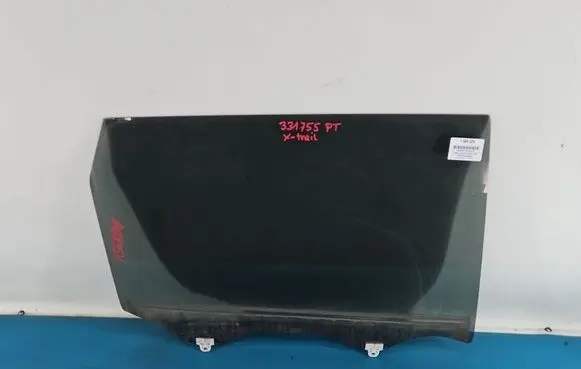 Nissan X-Trail T32 Rear door window glass IMPRK1568529