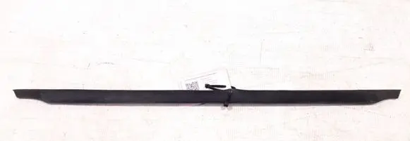Mercedes-Benz E W212 Rear door glass trim molding A2126905062