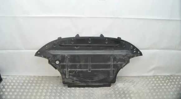 Audi Q5 SQ5 8R Engine splash shield/under tray 8R0863821B
