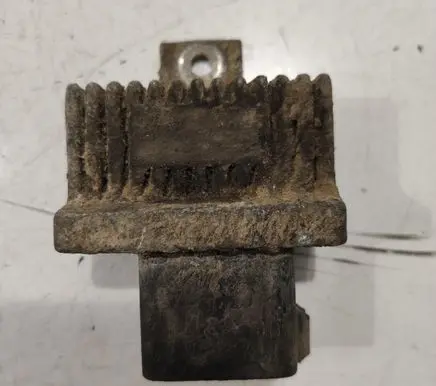 Renault Scenic II - Grand scenic II Glow plug pre-heat relay 7700115078