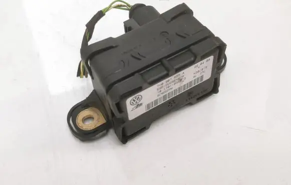 Volkswagen Touran I ESP acceleration yaw rate sensor 7H0907655A