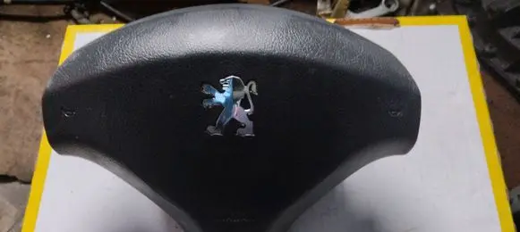 Peugeot 3008 I Steering wheel airbag 96845302ZE