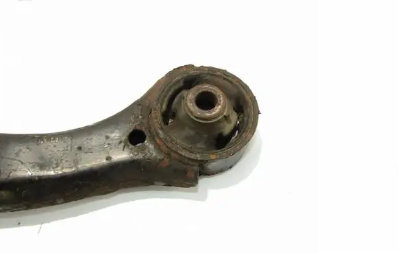Hyundai Santa Fe Front lower control arm/wishbone
