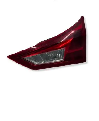 Toyota Auris E180 Tailgate rear/tail lights 02268 05180238