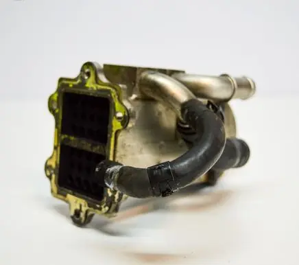Audi A6 S6 C6 4F EGR valve cooler 059131511